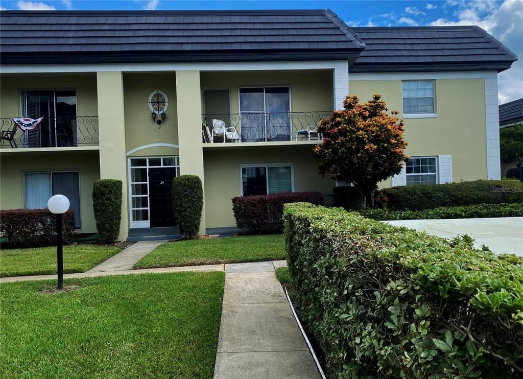 1500 Gay Rd Apt 24B, Winter Park