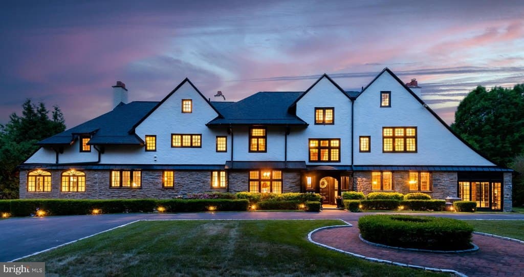 624 Morris Ave, Bryn Mawr