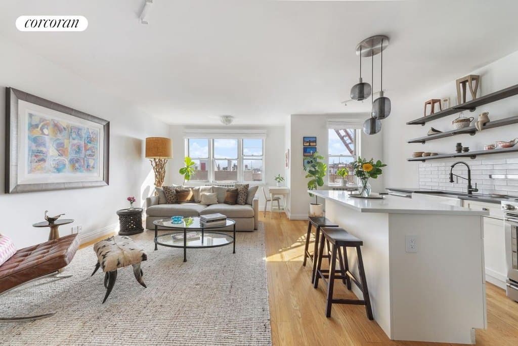 35-21 79th St Apt 6K, Queens