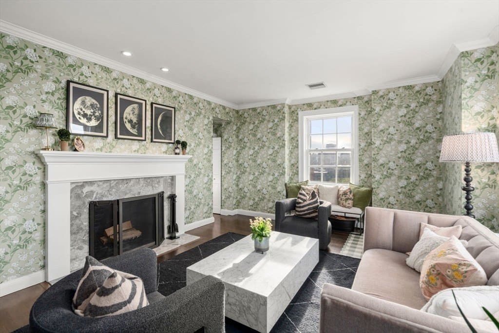 65 Commonwealth Ave Unit 8B