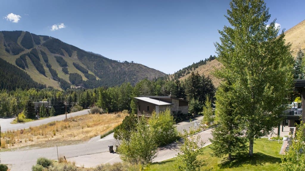 102 Sage Rd, Ketchum