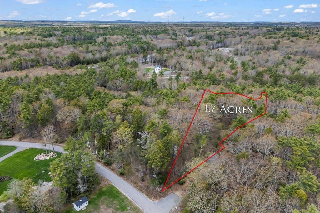 22 Batchelder Rd