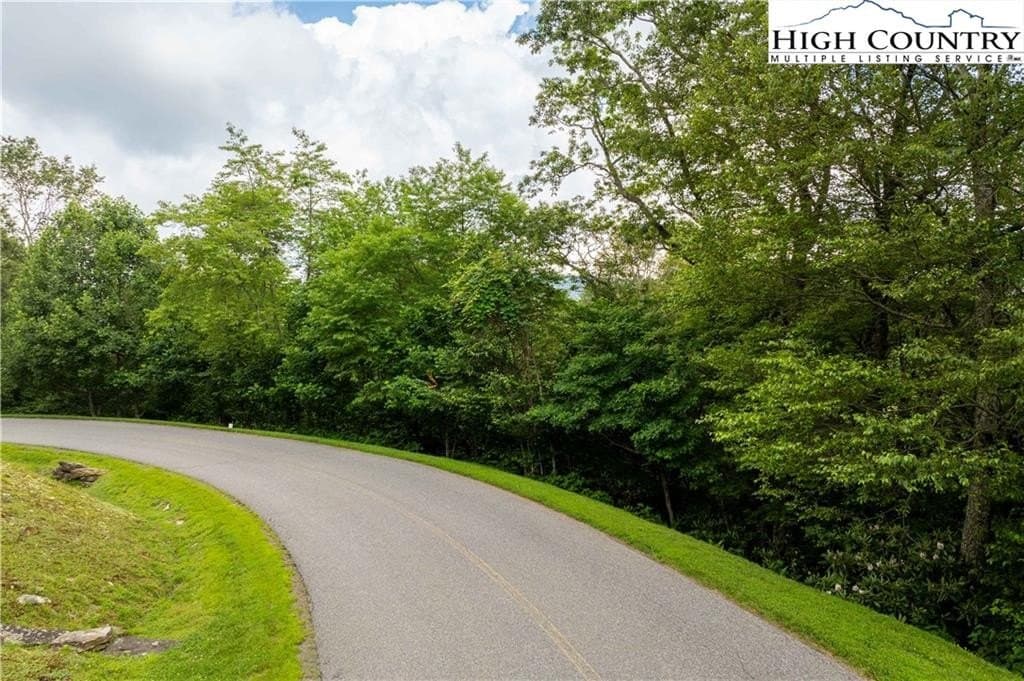 Tbd Thunderhill Trl Lot 215, Blowing Rock