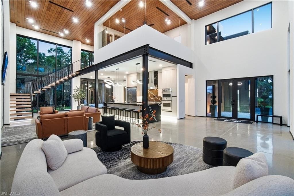 27100 Imperial Pkwy, Bonita Springs