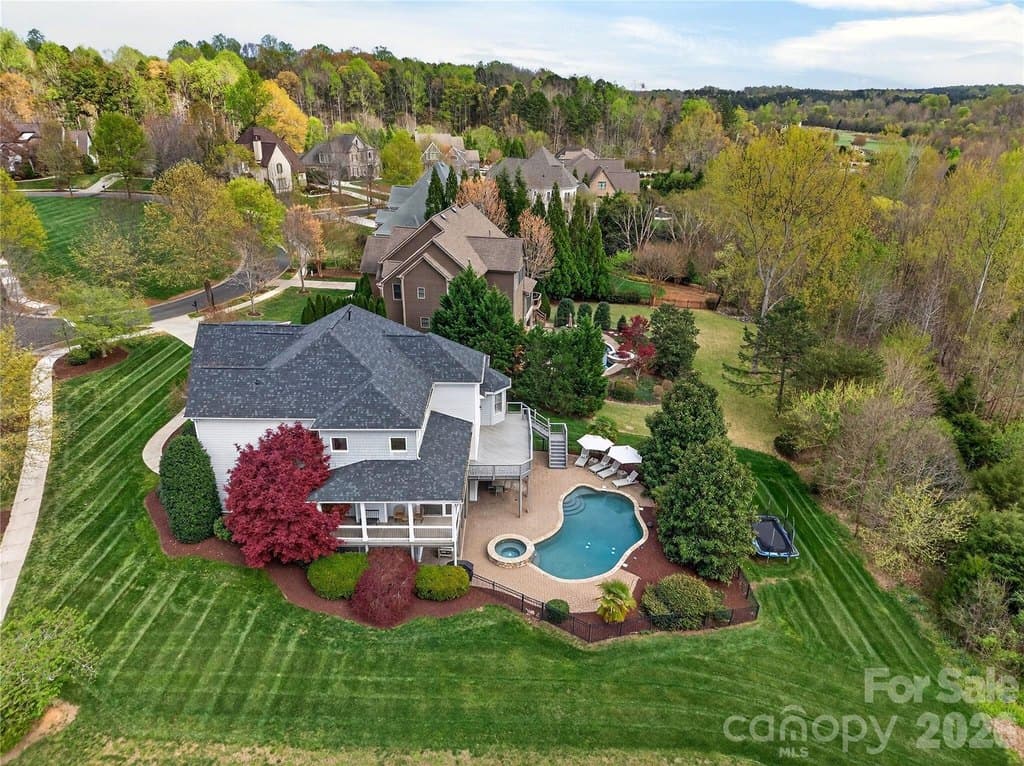 18502 Green Knoll Trce, Davidson