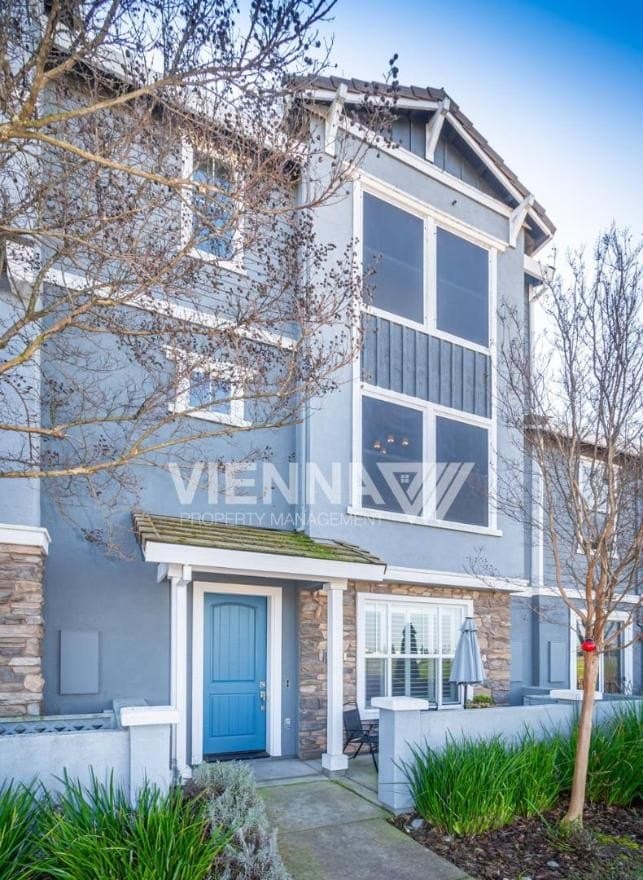 6216 Lonetree Blvd, Rocklin