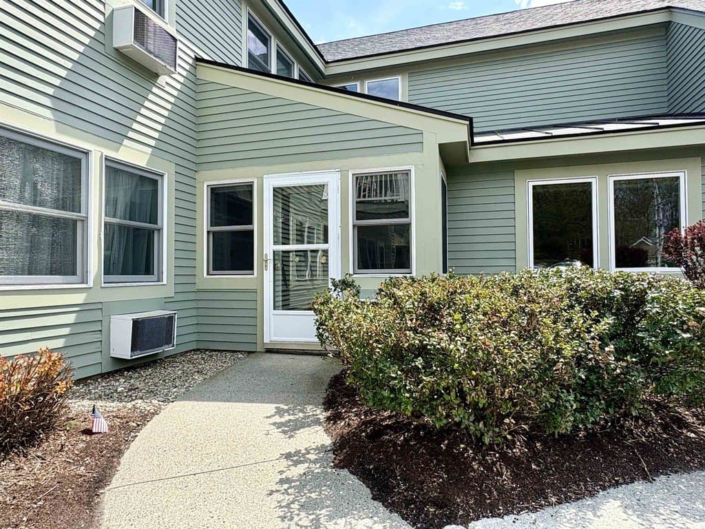 53 Lyme Rd Apt 5, Hanover