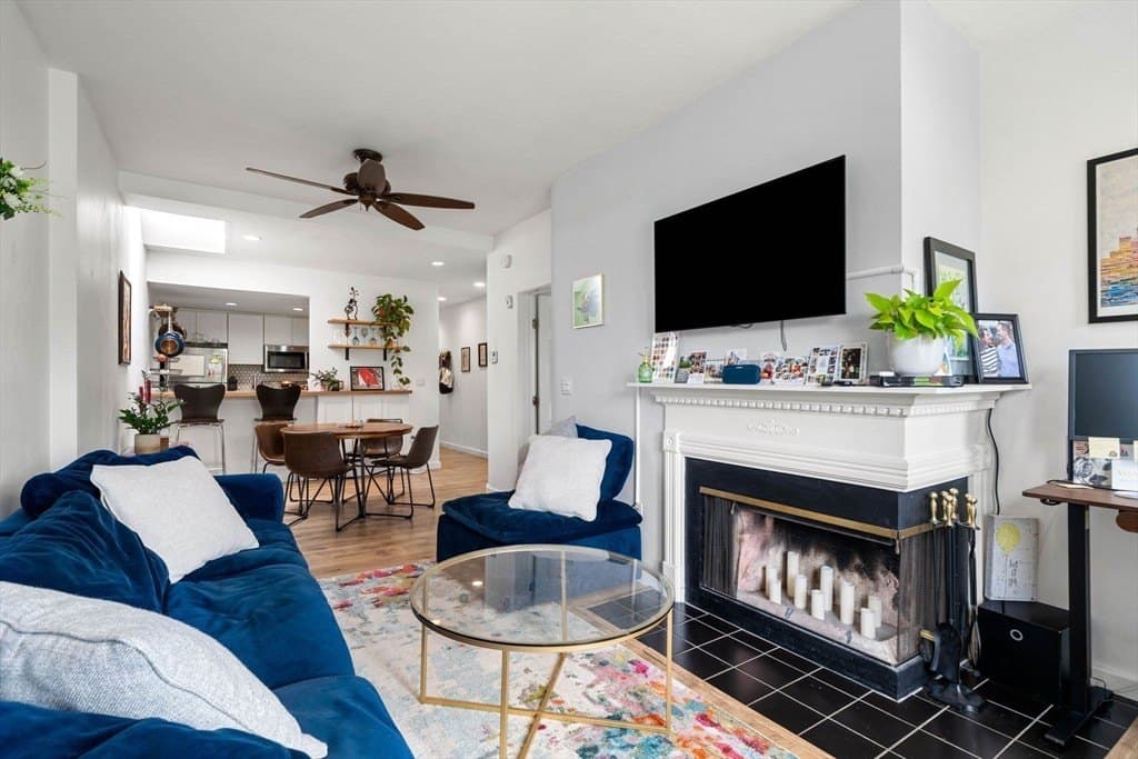 478 Shawmut Ave Apt 9, Boston