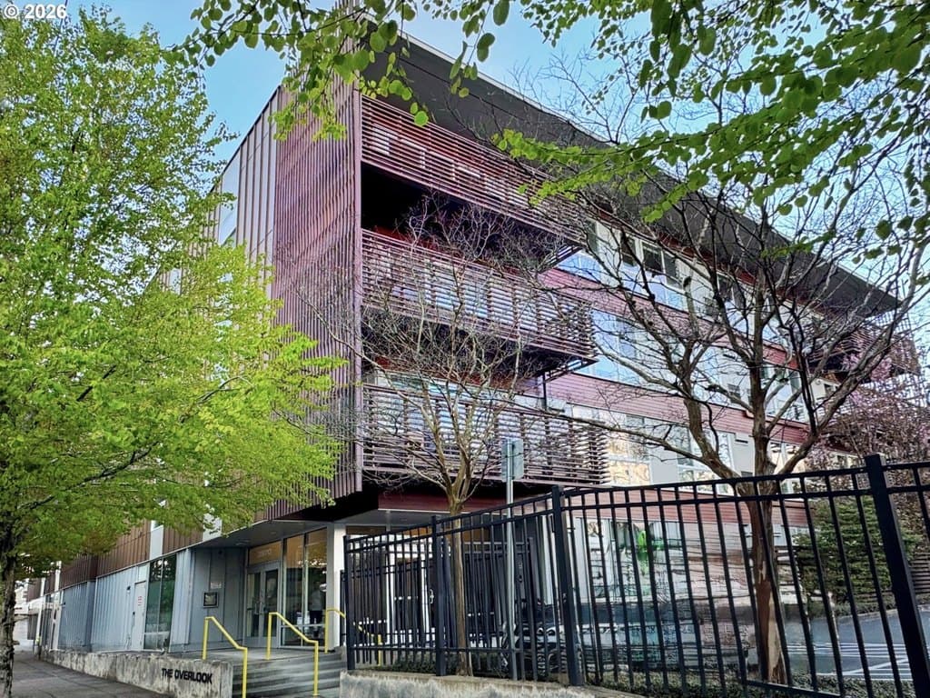 3970 N Interstate Ave Unit 403, Portland