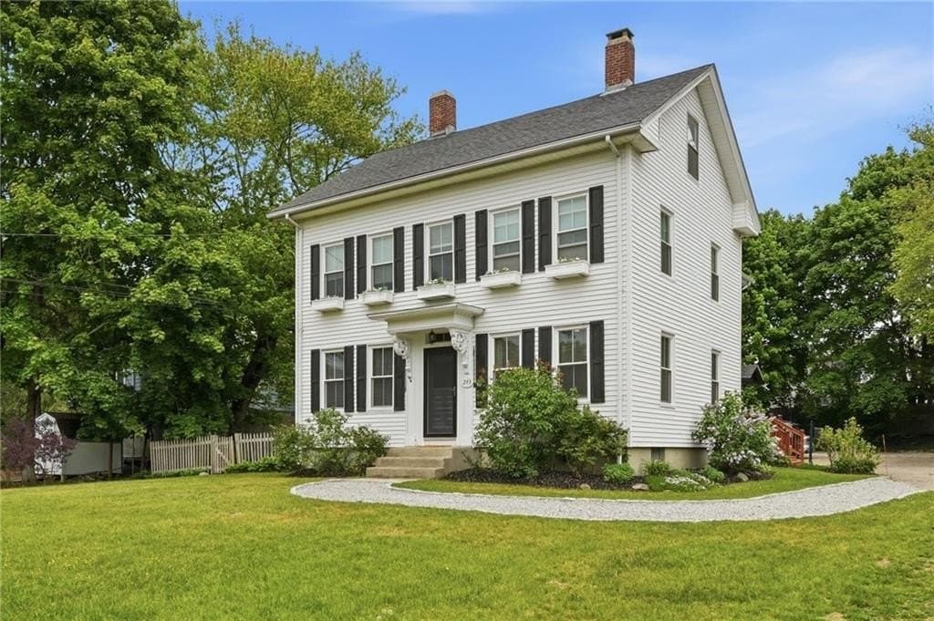 243 Maple Ave, Barrington