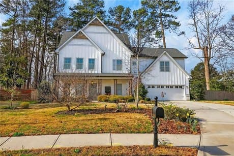 2430 Rose Mill Ct SW