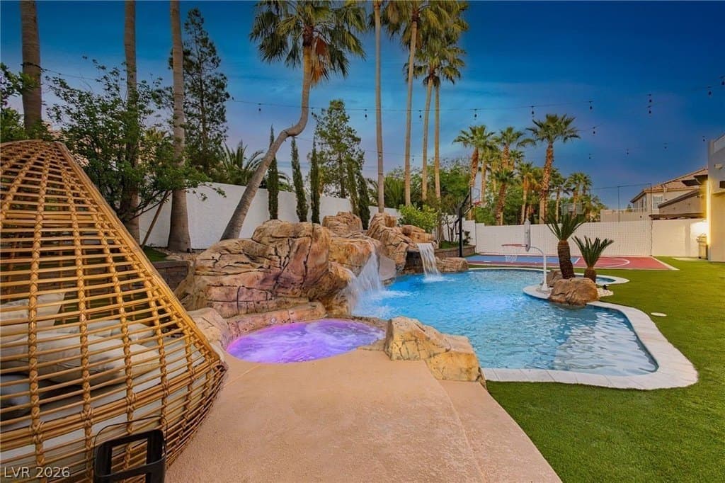 9498 Malasana Ct, Las Vegas