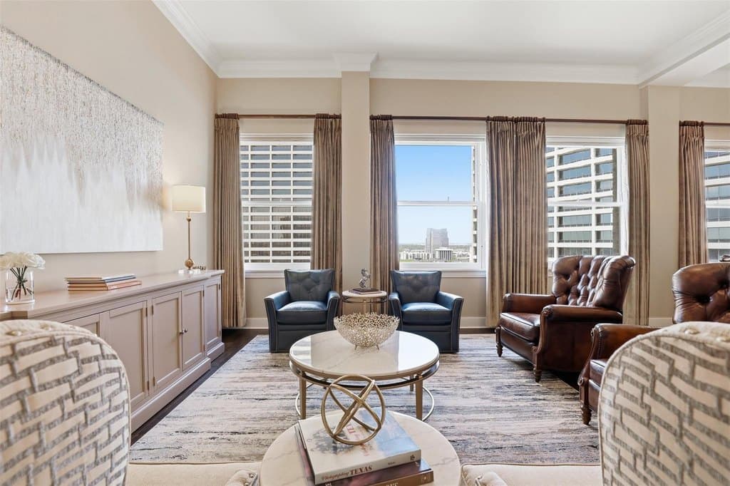 411 W 7th St Apt 1005, Fort Worth