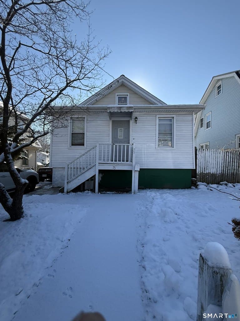 75 Frank St, Stamford