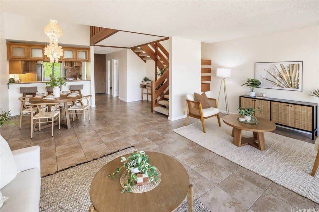 358D Kaelepulu Dr Unit 704, Kailua