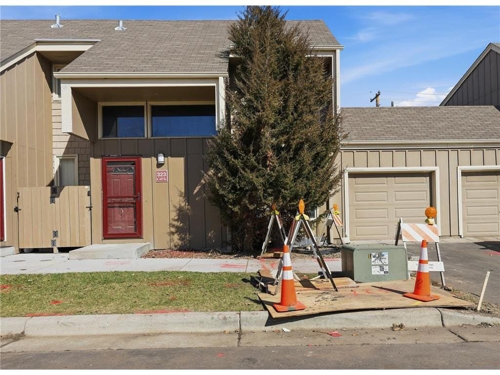 323 E 43rd St, Minneapolis