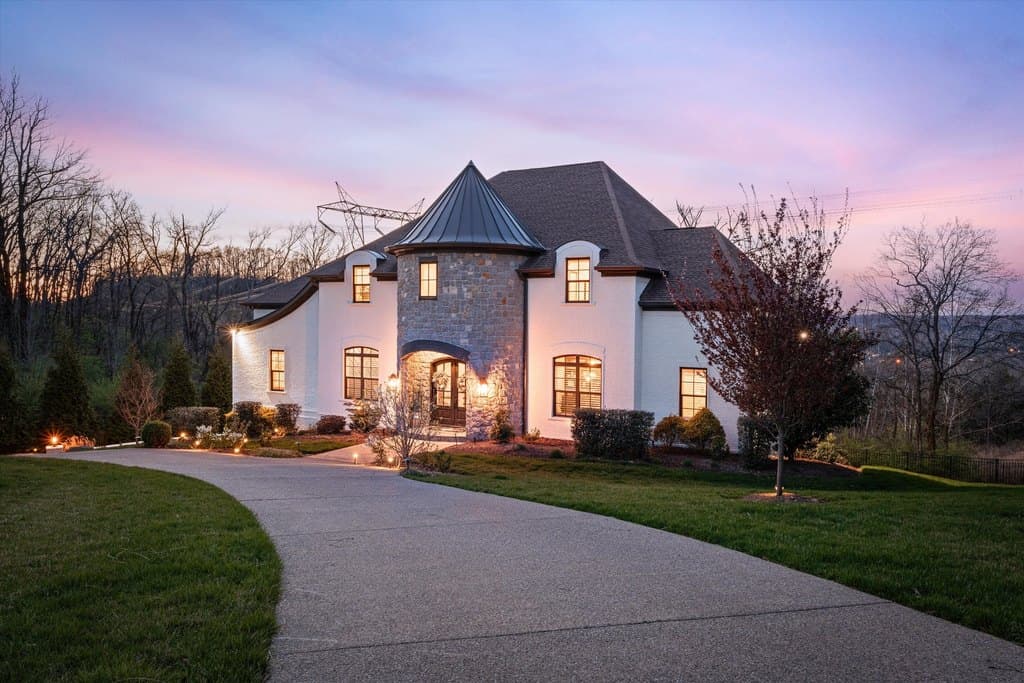 514 Legends Ridge Ct, Franklin