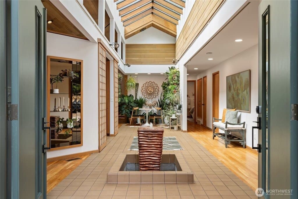 4851 88th Pl SE, Mercer Island