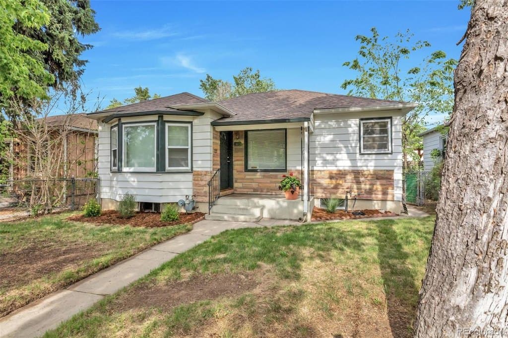 2660 S Humboldt St, Denver