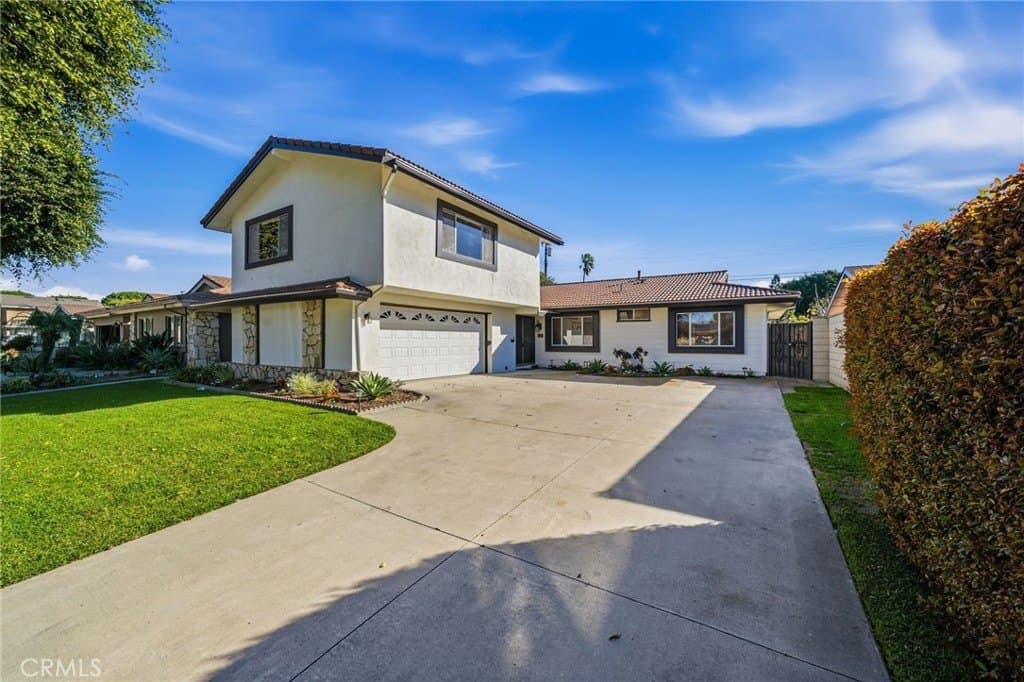 5032 Galway Cir, Huntington Beach