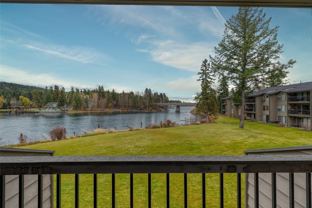 180 Vista Ln Unit 254, Bigfork