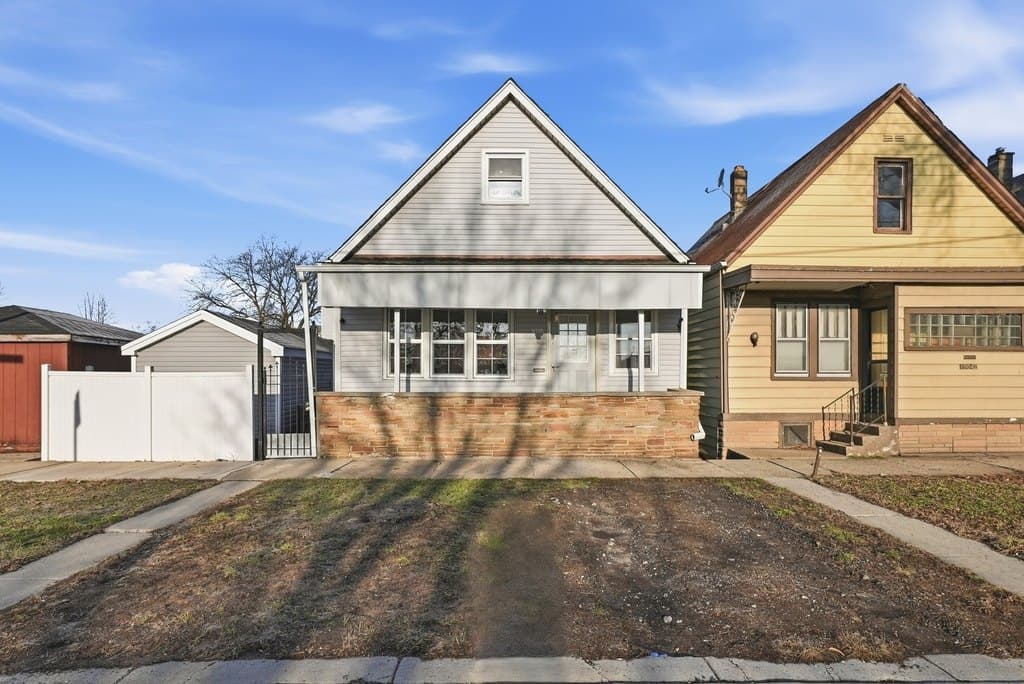 10046 S Commercial Ave