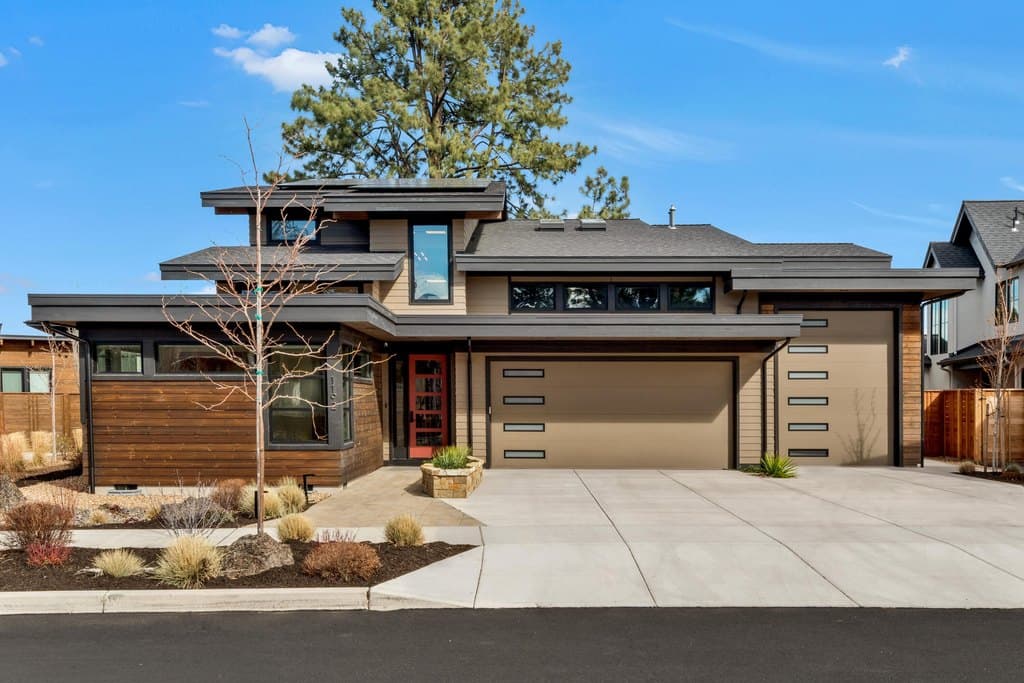 1192 NW Pittman Pl, Bend