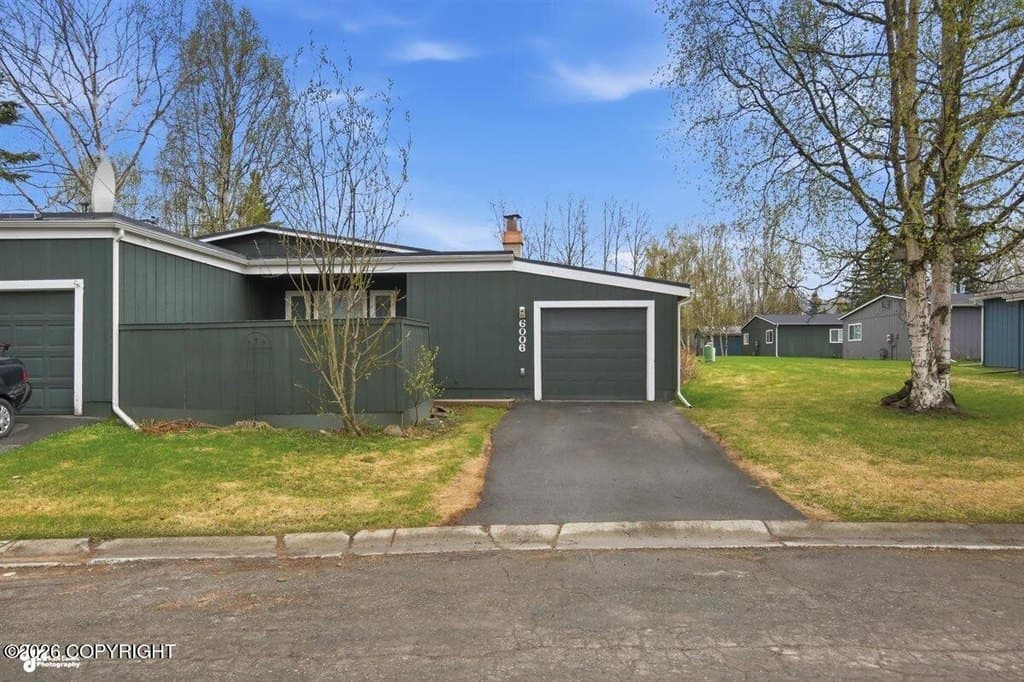 6006 More Ln, Anchorage