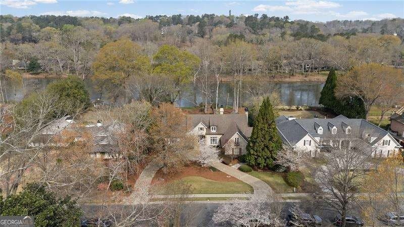 6210 River Chase Cir, Atlanta