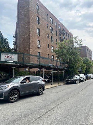 83-75 Woodhaven Blvd Unit 4N