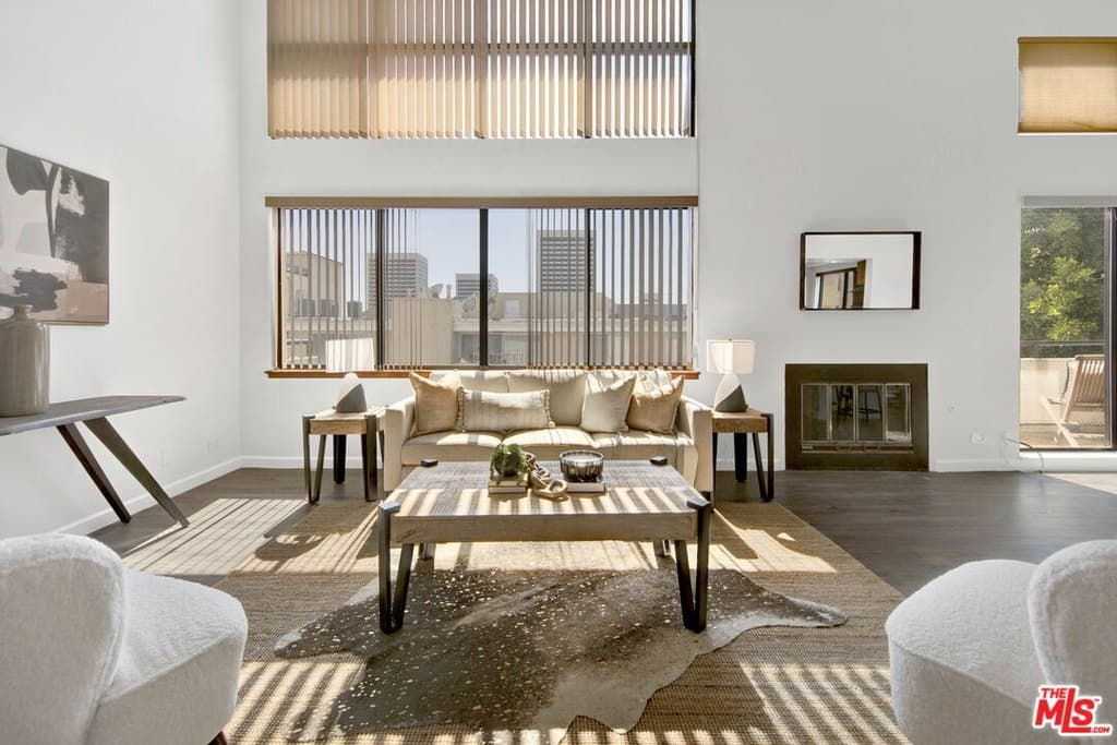 1647 Veteran Ave Apt E, Los Angeles