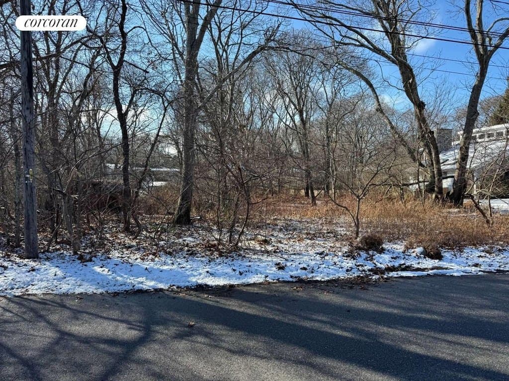 74 Mulford Ave, Montauk