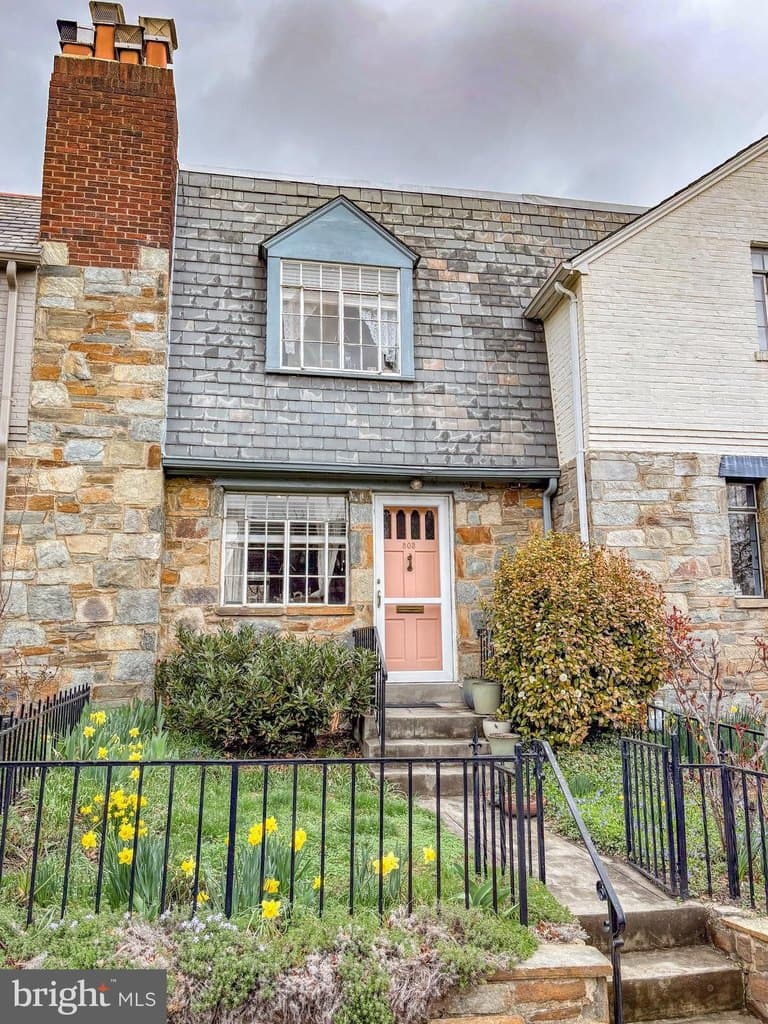 803 Chetworth Pl, Alexandria