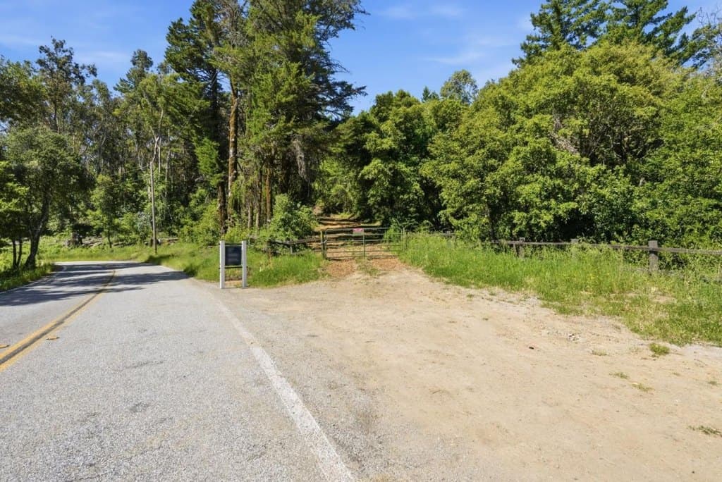 Page Mill Rd