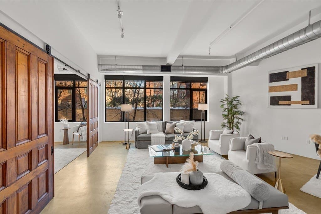 1200 Washington St Apt 216