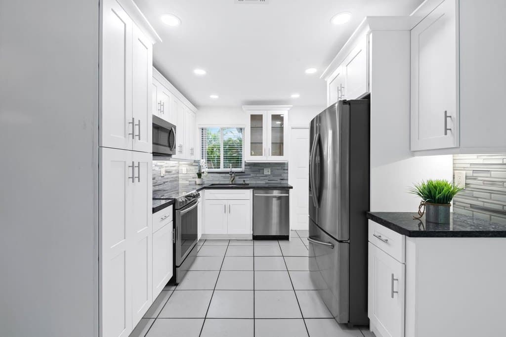 2152 NE 62nd St, Fort Lauderdale