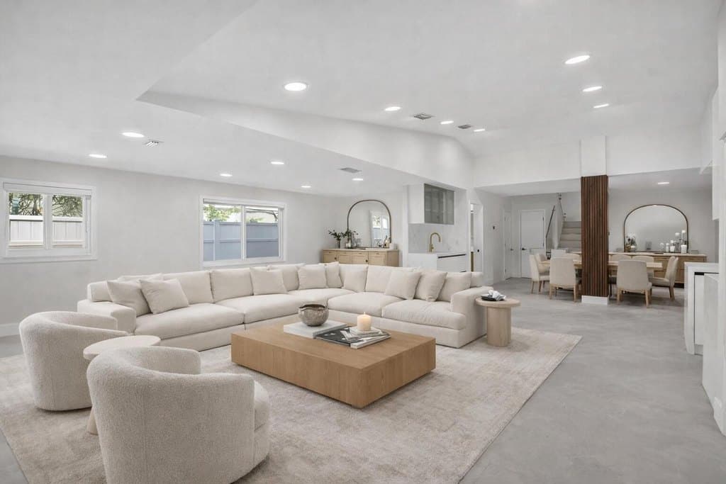 7134 San Sebastian Dr, Boca Raton