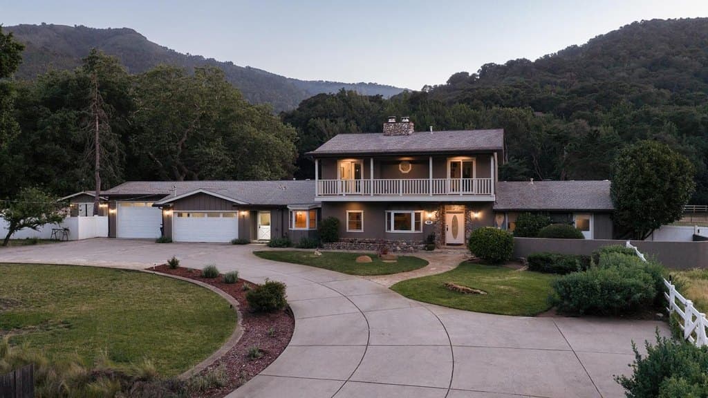 56 W Garzas Rd, Carmel Valley