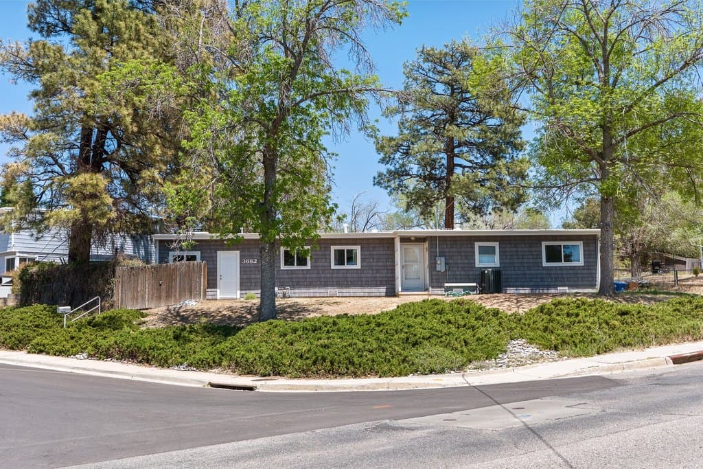 3682 Villa St, Los Alamos