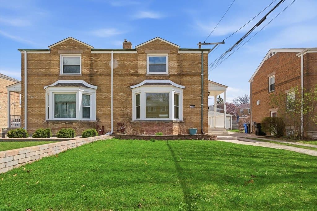 3941 N Mobile Ave, Chicago