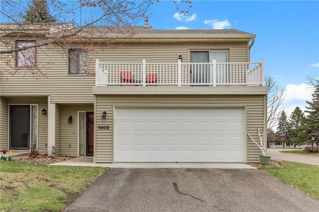 5400 Sanibel Dr, Minnetonka