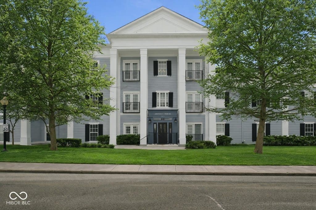 12833 Tradd St Apt 2A, Carmel