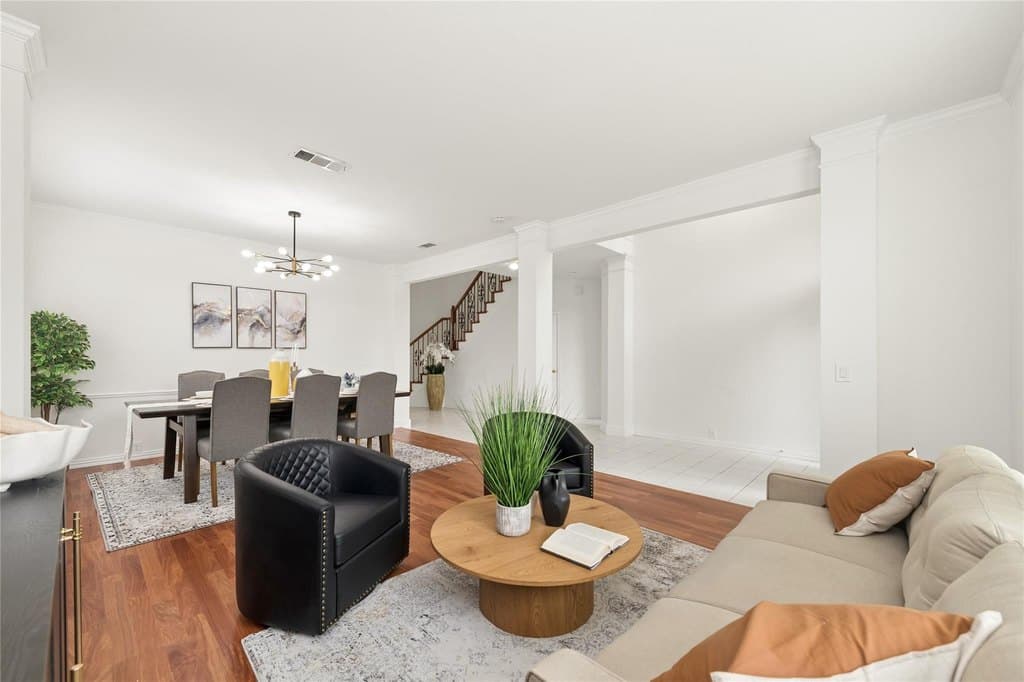 2337 Ravenhurst Dr, Plano