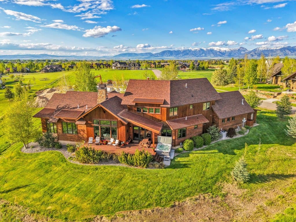 171 Brave Heart Loop, Bozeman