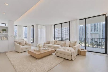 520 Brickell Key Dr Apt A1421