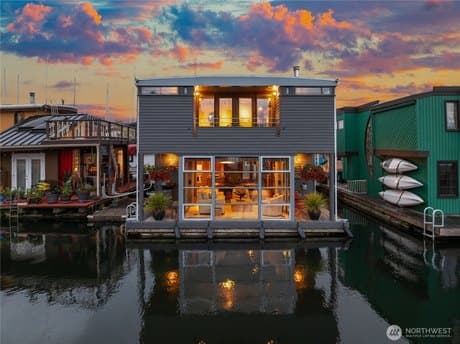 2466 Westlake Ave N Unit 5