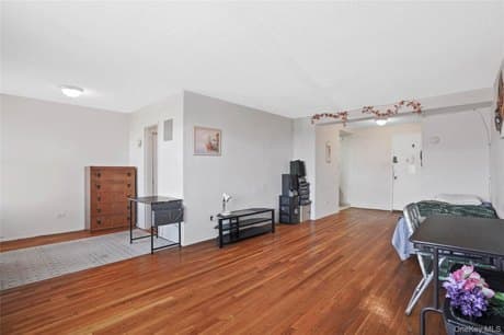 84-20 153rd Ave Unit 5H