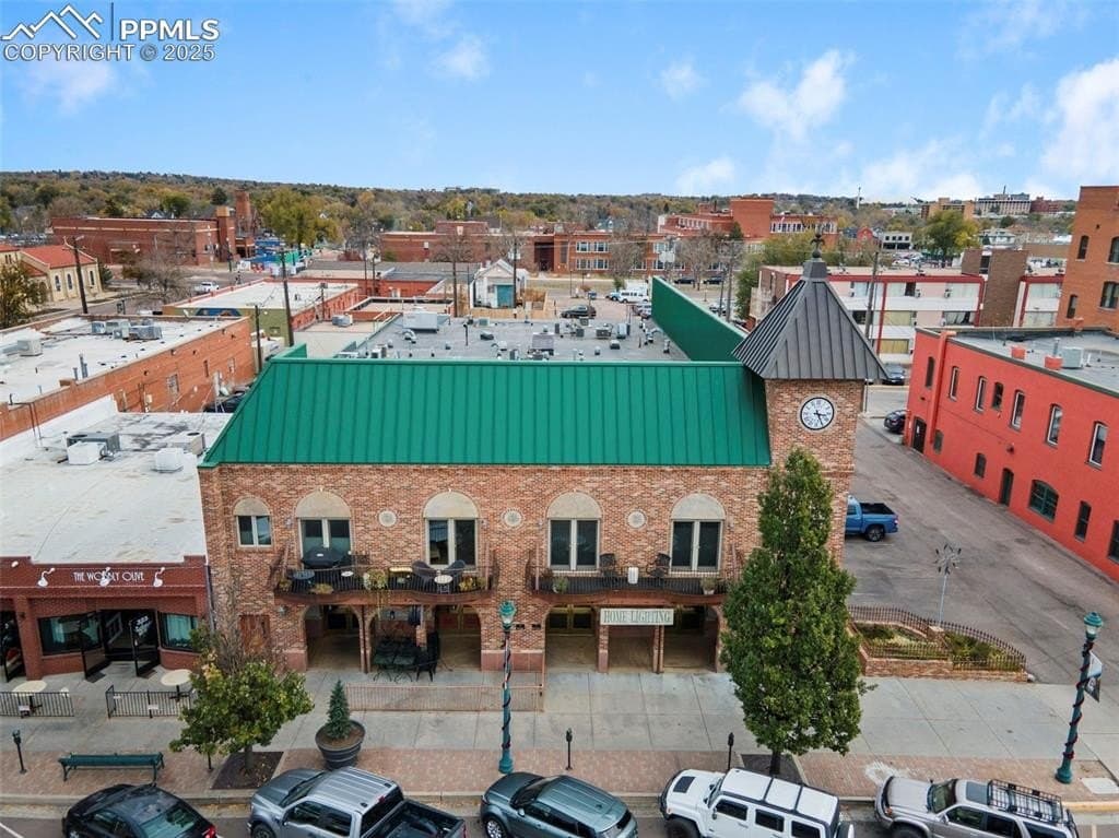 319 N Tejon St Apt 202