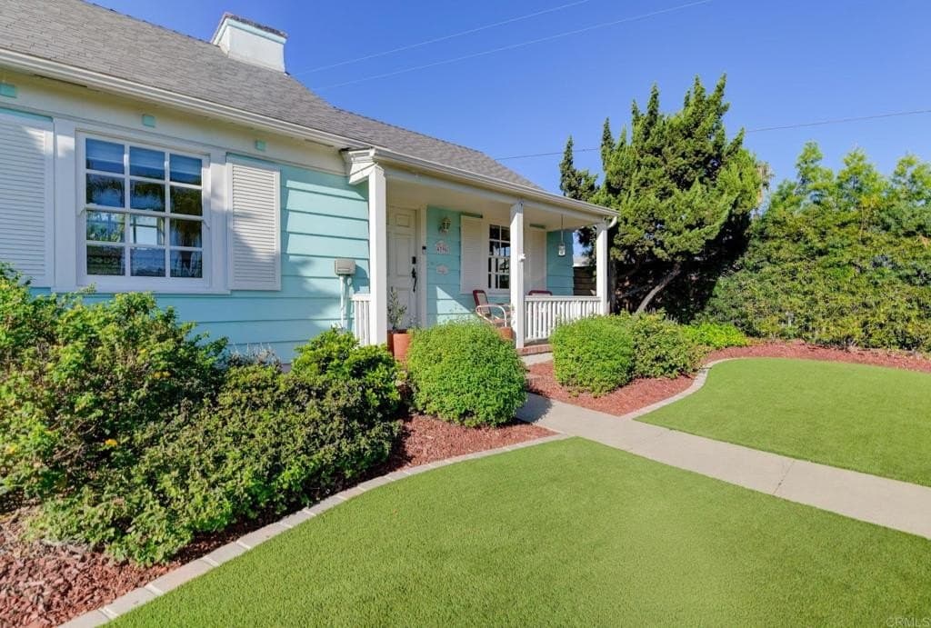 4796 Valencia Dr, San Diego