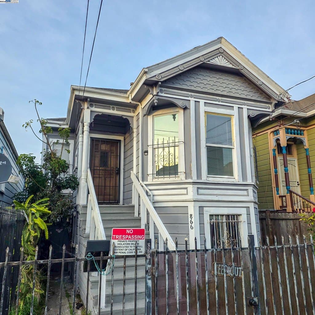 866 Isabella St, Oakland